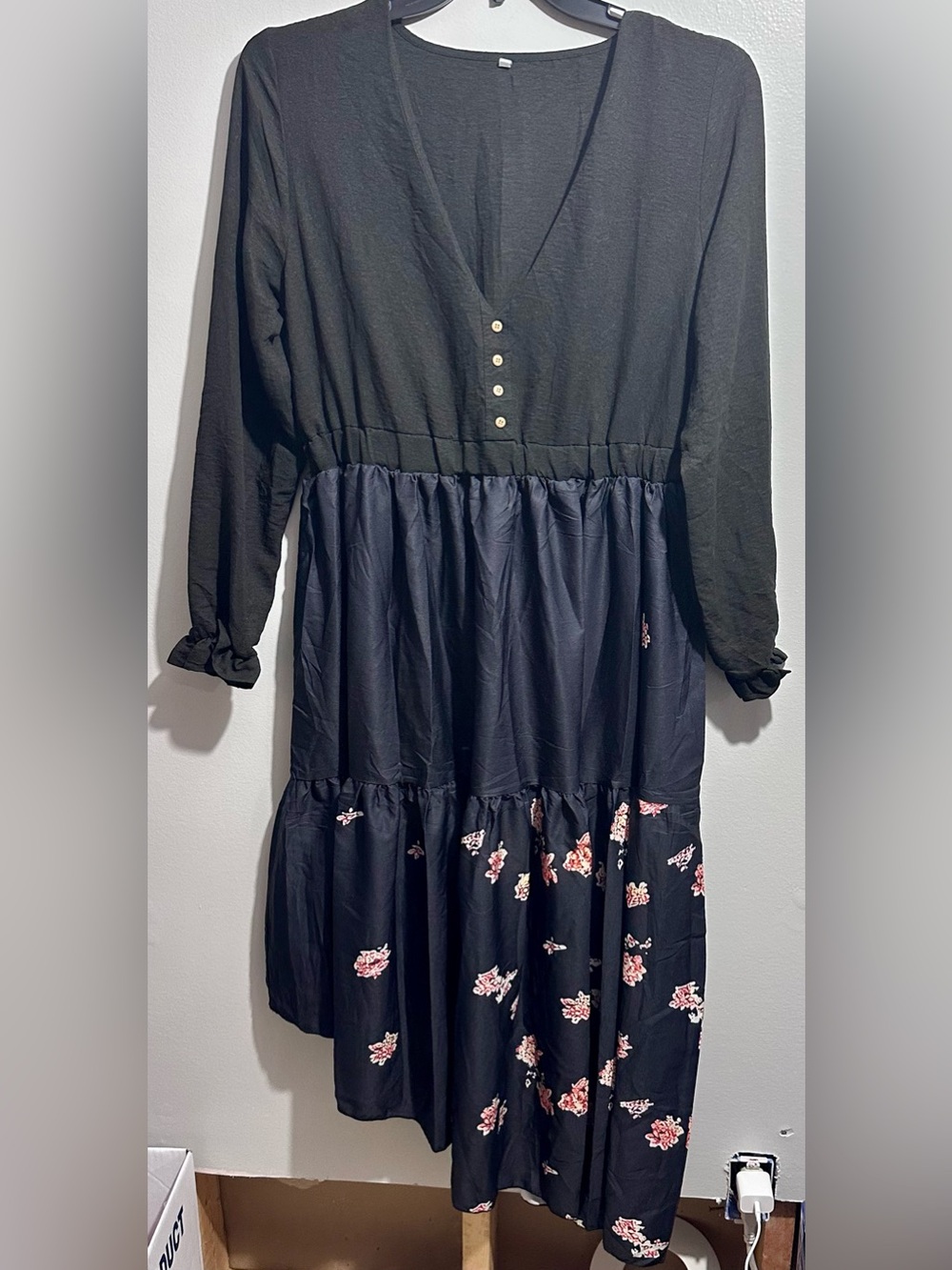 Black Floral Asymmetrical Tiered Midi Dress with Buttons Size XL (1244)